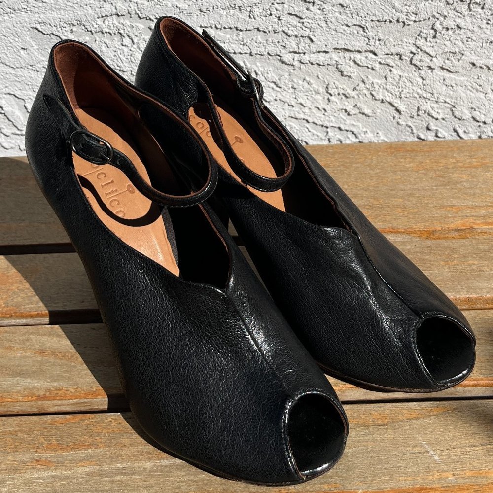 Cocolico Mary Jane Peep Toe Heels